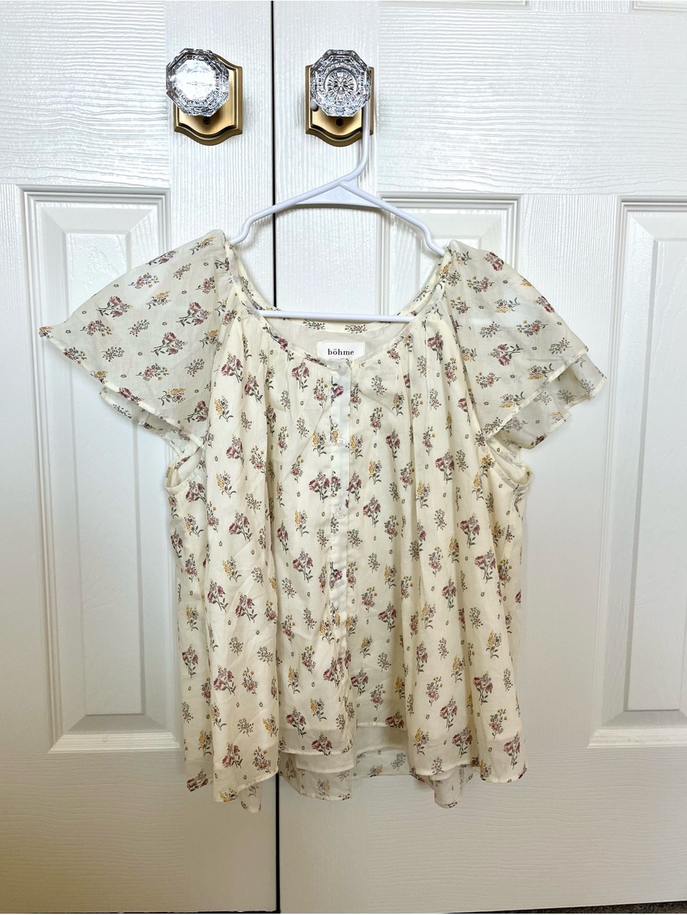 NWOT bohme Cream Floral Button-Front Peasant Top